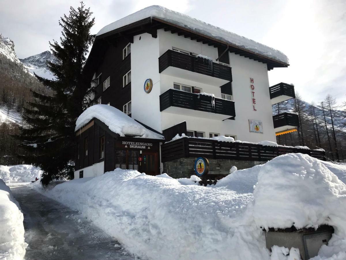 B&B Matterhorn Golf Ранда Экстерьер фото